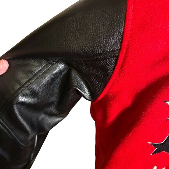 Smoke Rise Varsity Jacket. Heritage Outerware. RN#82930. Size XL - Picture 6 of 14